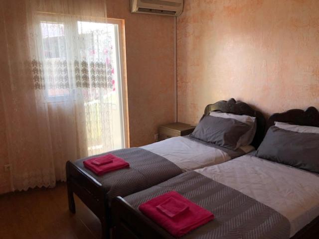 Mzeos House 호텔 바투미 외부 사진
