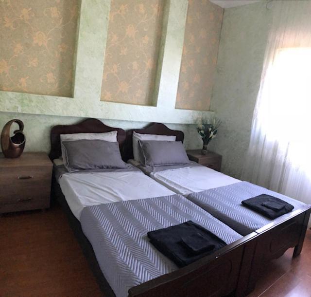 Mzeos House 호텔 바투미 외부 사진