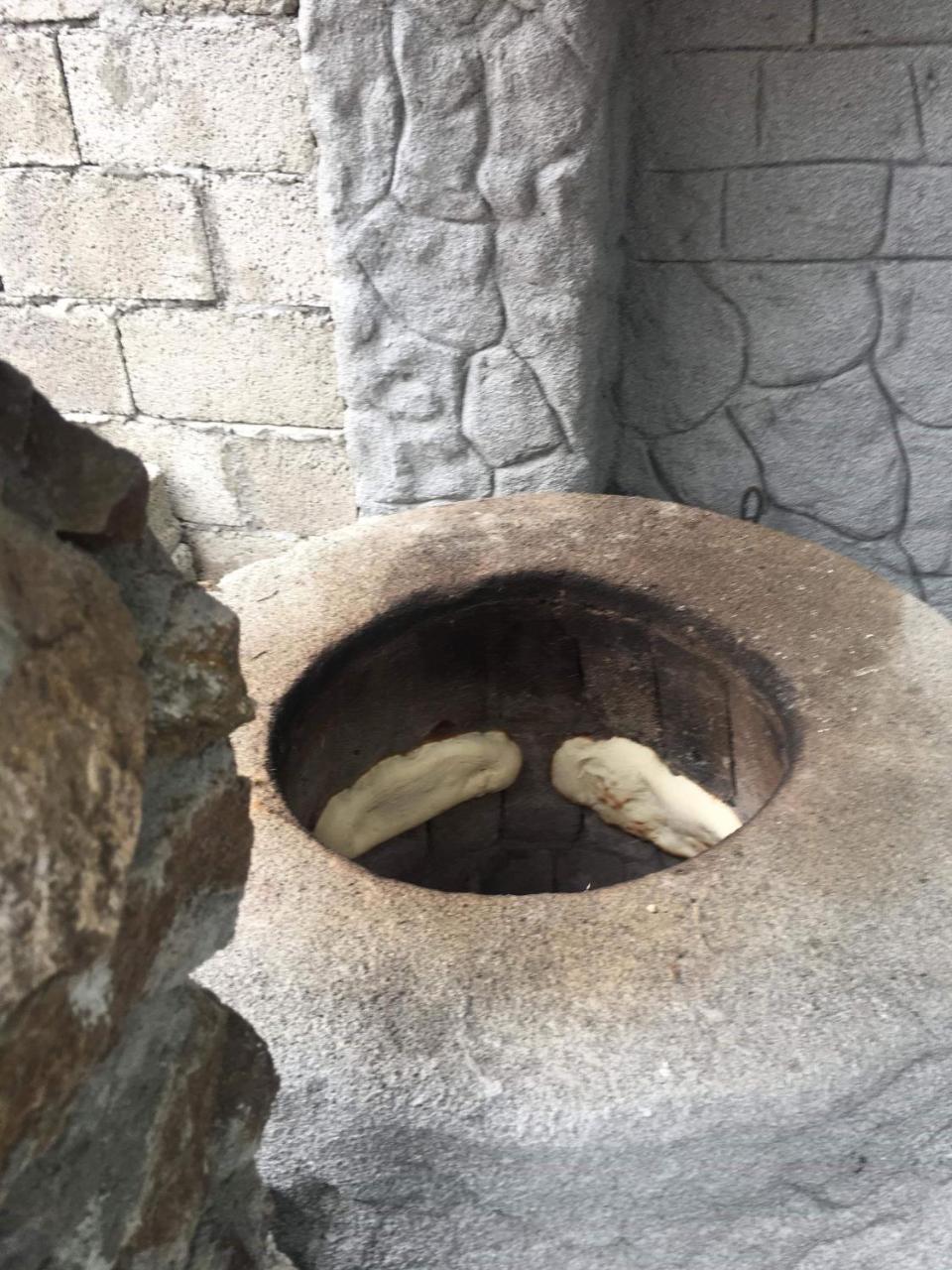 Mzeos House 호텔 바투미 외부 사진